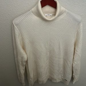 Brad ivory turtle neck 100 wool xl